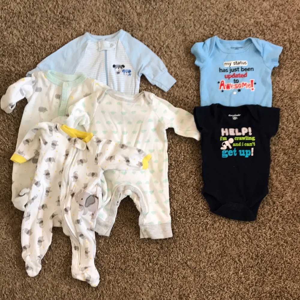 Lot of newborn clothes
